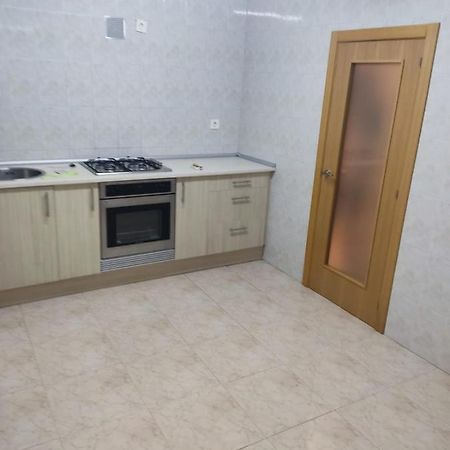 Piso Por Habitaciones En Gijón Exteriör bild