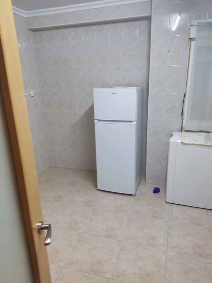 Piso Por Habitaciones En Gijón Exteriör bild