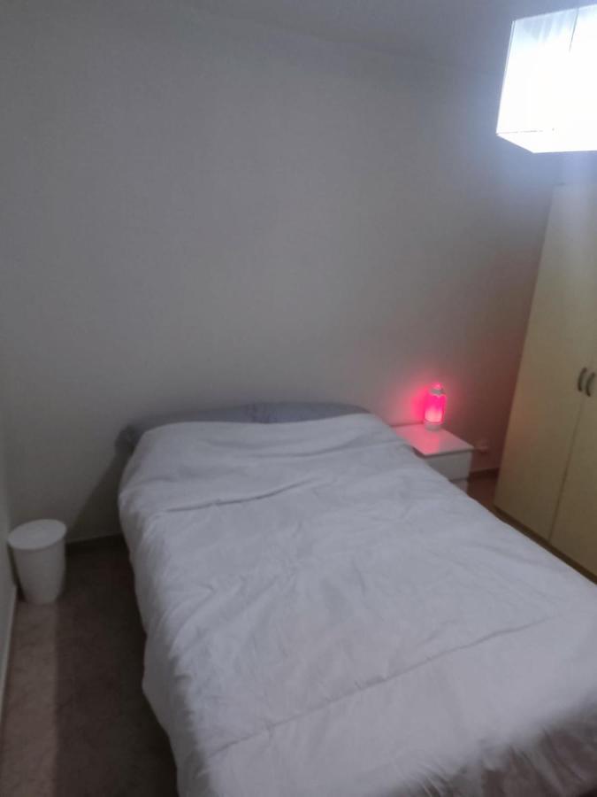 Piso Por Habitaciones En Gijón Exteriör bild