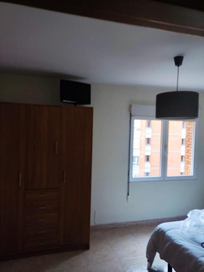 Piso Por Habitaciones En Gijón Exteriör bild